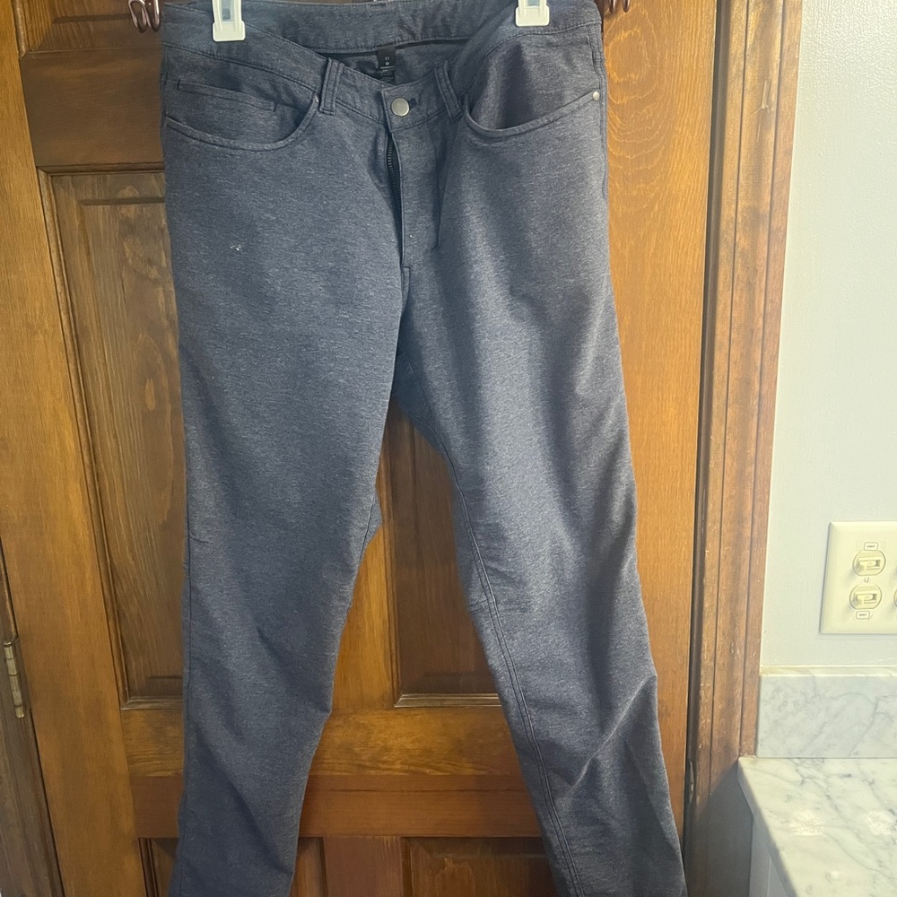 Men’s Lululemon pants 31x31